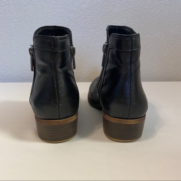 Lucky Brand Black Leather Basel Ankle Booties Sz 7 - Picture 4 of 9